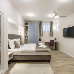 Cor Rooms